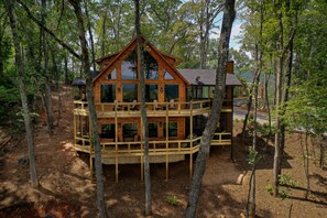 Cabin, 4 Bedrooms | Exterior