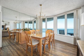 Condo (#807 - Pets) | Dining - Shores Club by Distinctive Beach Rentals (Daytona Beach Shores)