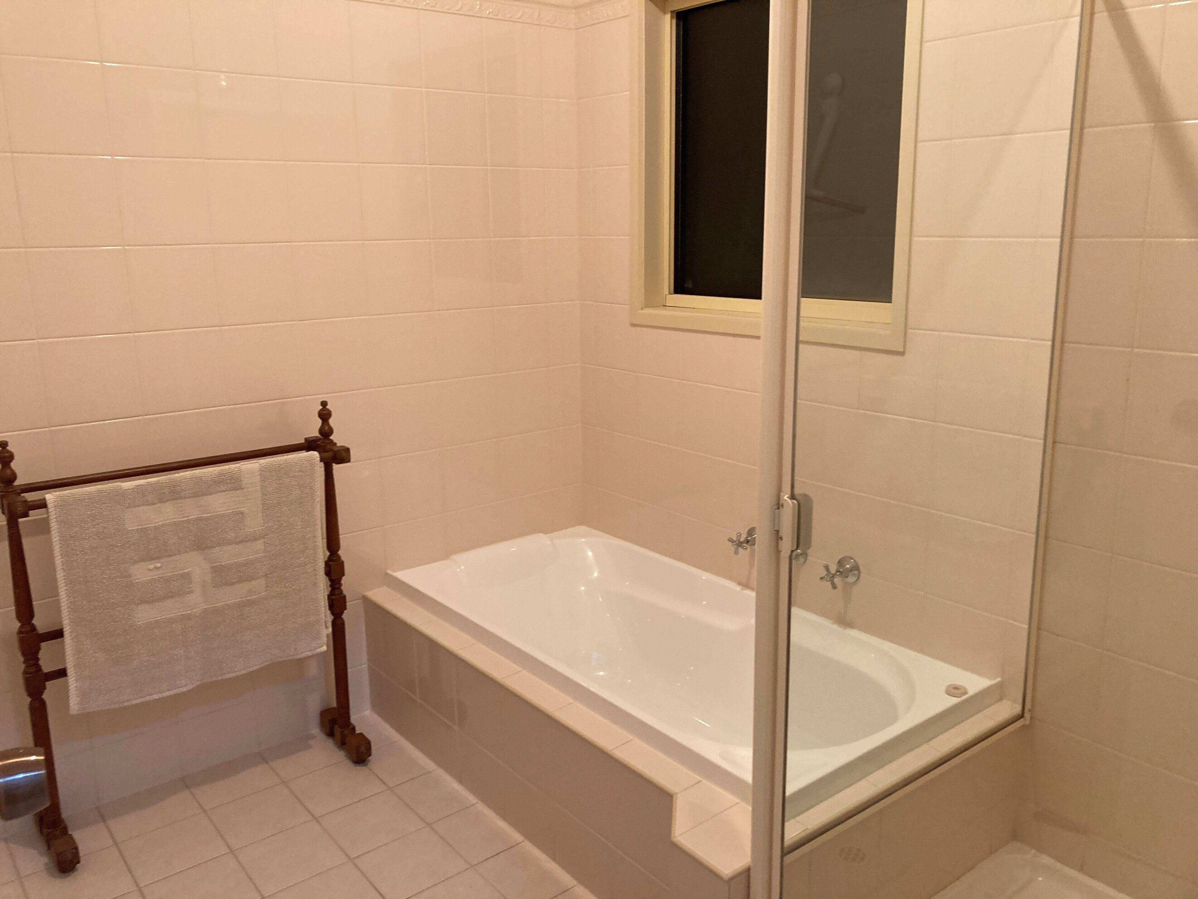 Phylyns on Seacliff Road — image 14