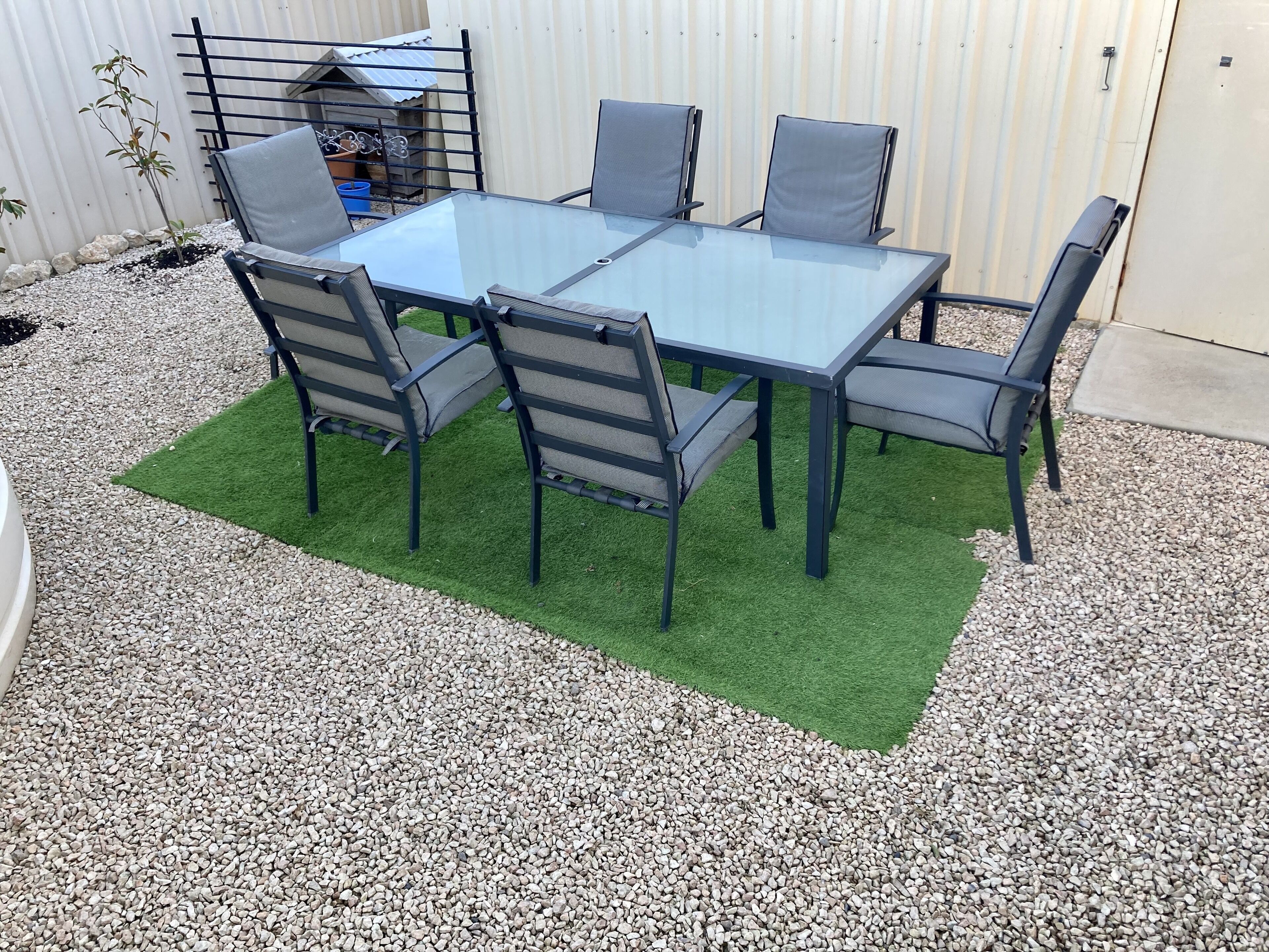 Phylyns on Seacliff Road — image 19