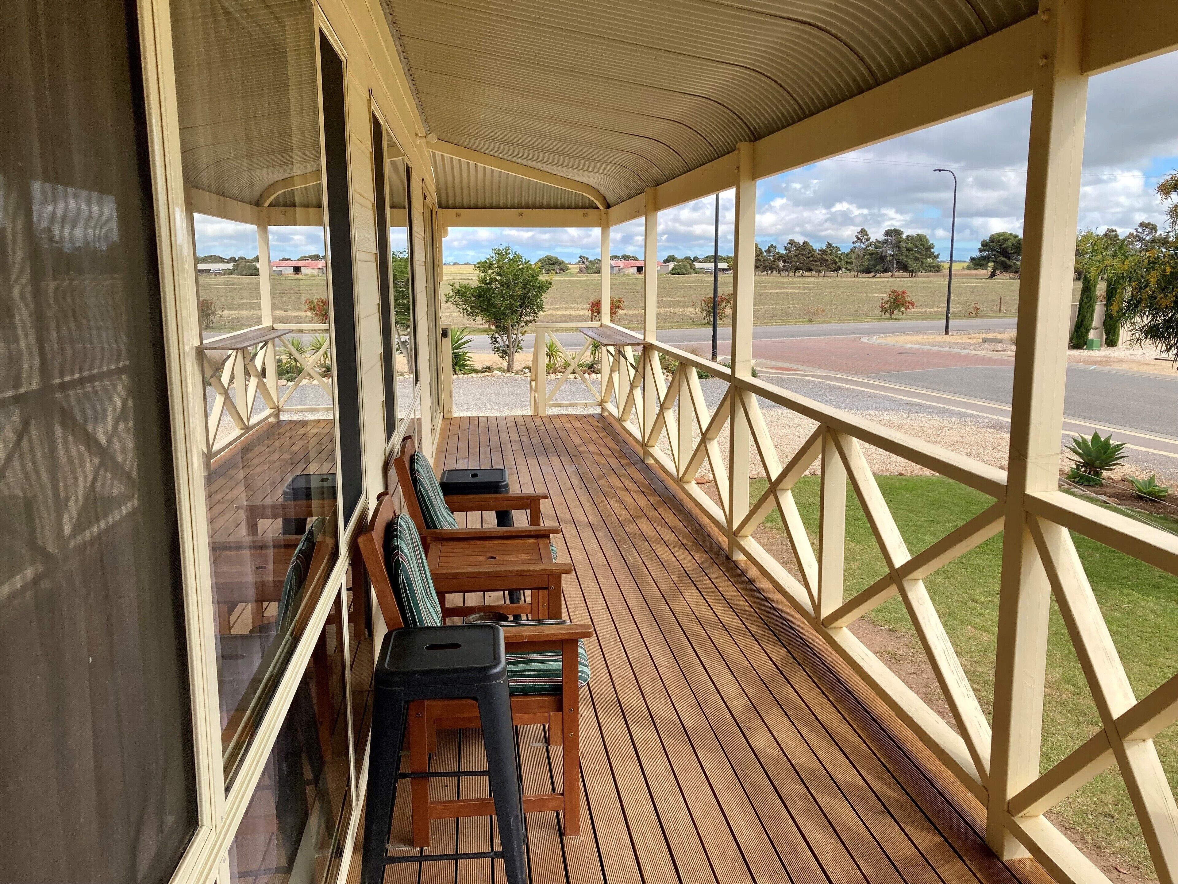 Phylyns on Seacliff Road — image 10