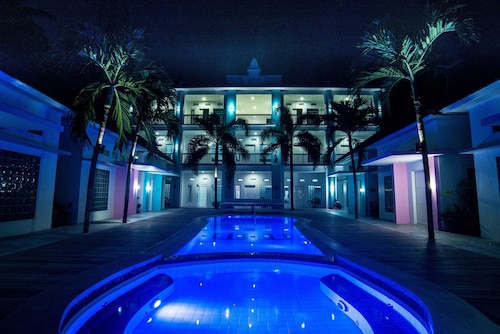 Mad Monkey Kuta Lombok - Hostel