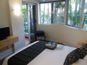 2 多间卧室、熨斗/熨衣板、免费 WiFi、床单