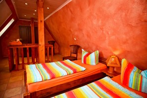 2 slaapkamers, reisbedje, gratis wifi, beddengoed
