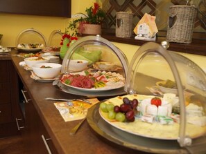 Dining - Double room special - Aparthotel Strandhus Trivago Award Best 3-star hotel (Heringsdorf)