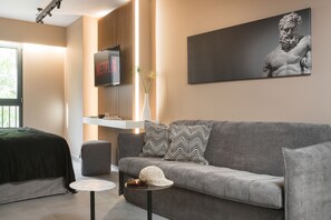 Junior Suite | Living area | LED TV, printers - 11 Enteka Acropolis Suites (Athens)
