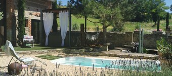 Loft rénové avec piscine privée et spa - Havre de paix en Auvergne