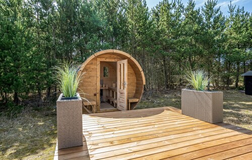 Cozy home in Blåvand with sauna