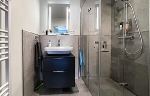 Shower - Stunning apartment in Insel Poel with WiFi (Insel Poel)