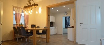 Larch 66 sqm -Chiemgau card- large living/dining area, 2 bathrooms/private terrace