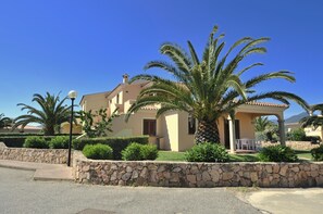 Exterior - Appartamenti Ambra a San Teodoro (San Teodoro)