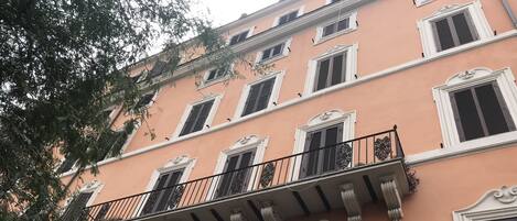 Bagian depan properti