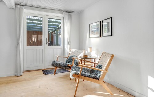 2 bedroom cozy home in Rønne