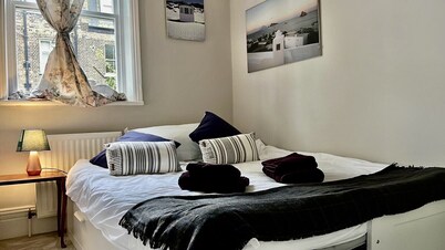 WONDERFUL APARTMENT IN EARLS COURT