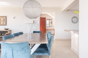 Dining - Private villa with breathtaking views (La Cala de Mijas)