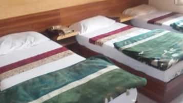 Standard Triple Room | Free WiFi