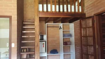 Standard Room | Free WiFi, bed sheets