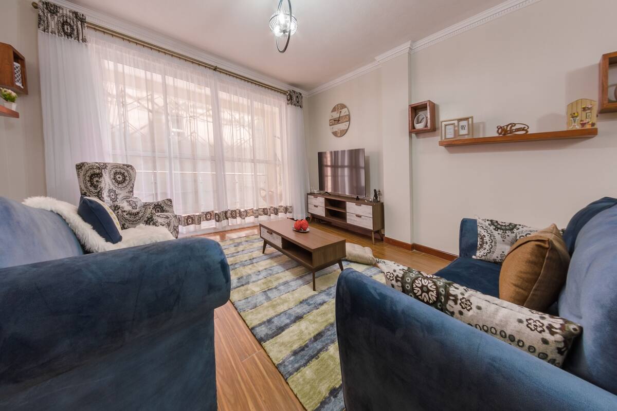 Luxury Apartment, 3 Bedrooms | Living area