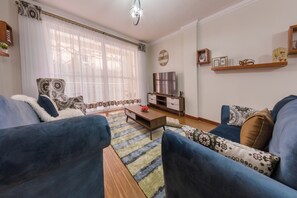 Luxury Apartment, 3 Bedrooms | Living area | Flat-screen TV - Retreat at Brooks (Nairobi)