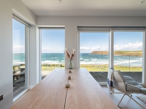 Cottage | Individually decorated, individually furnished, free WiFi