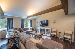 Smart TV, fireplace, video games, DVD player