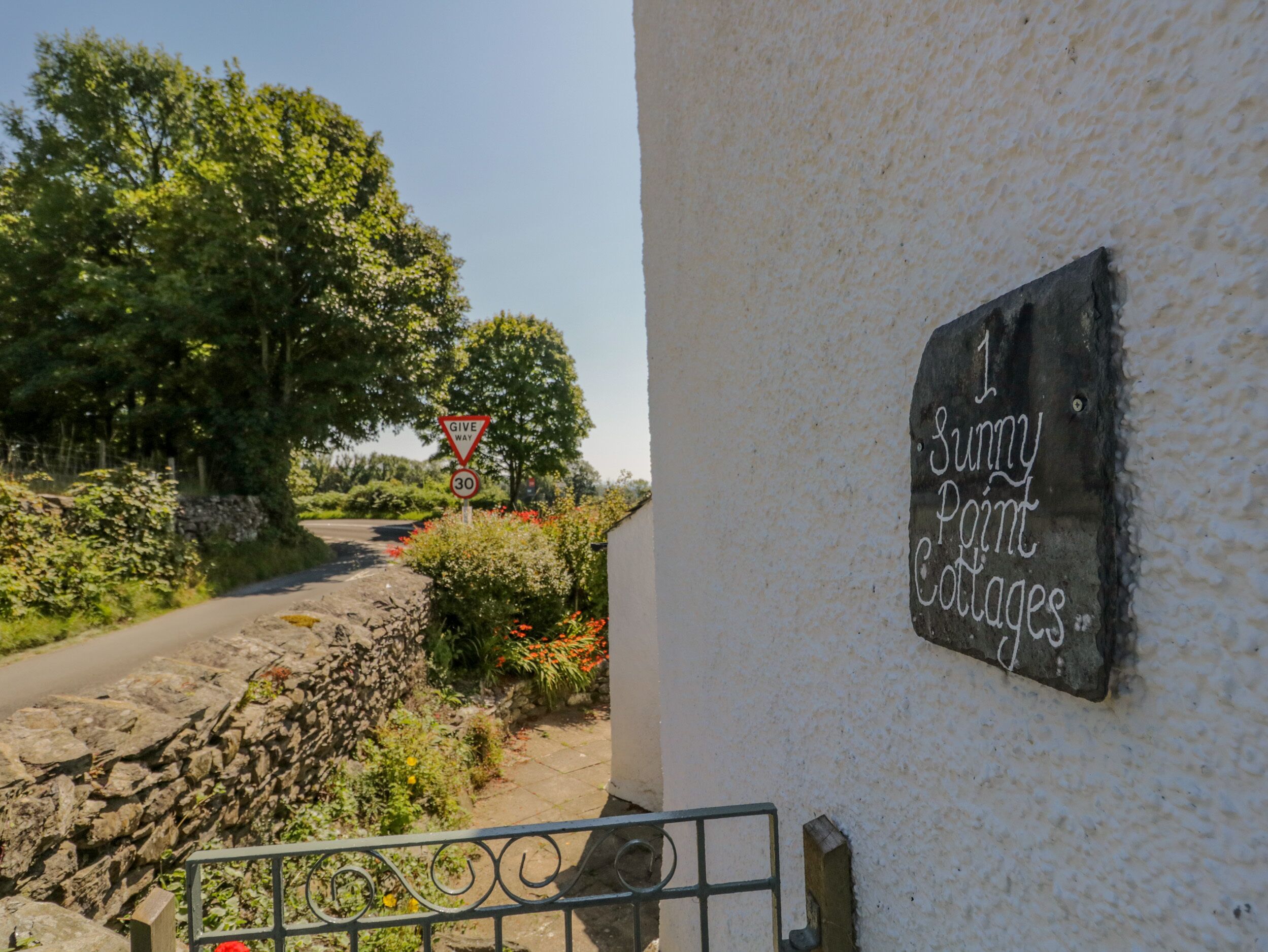 Casa de campo | Detalhe da fachada