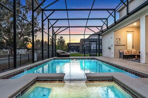 Beheizter Pool