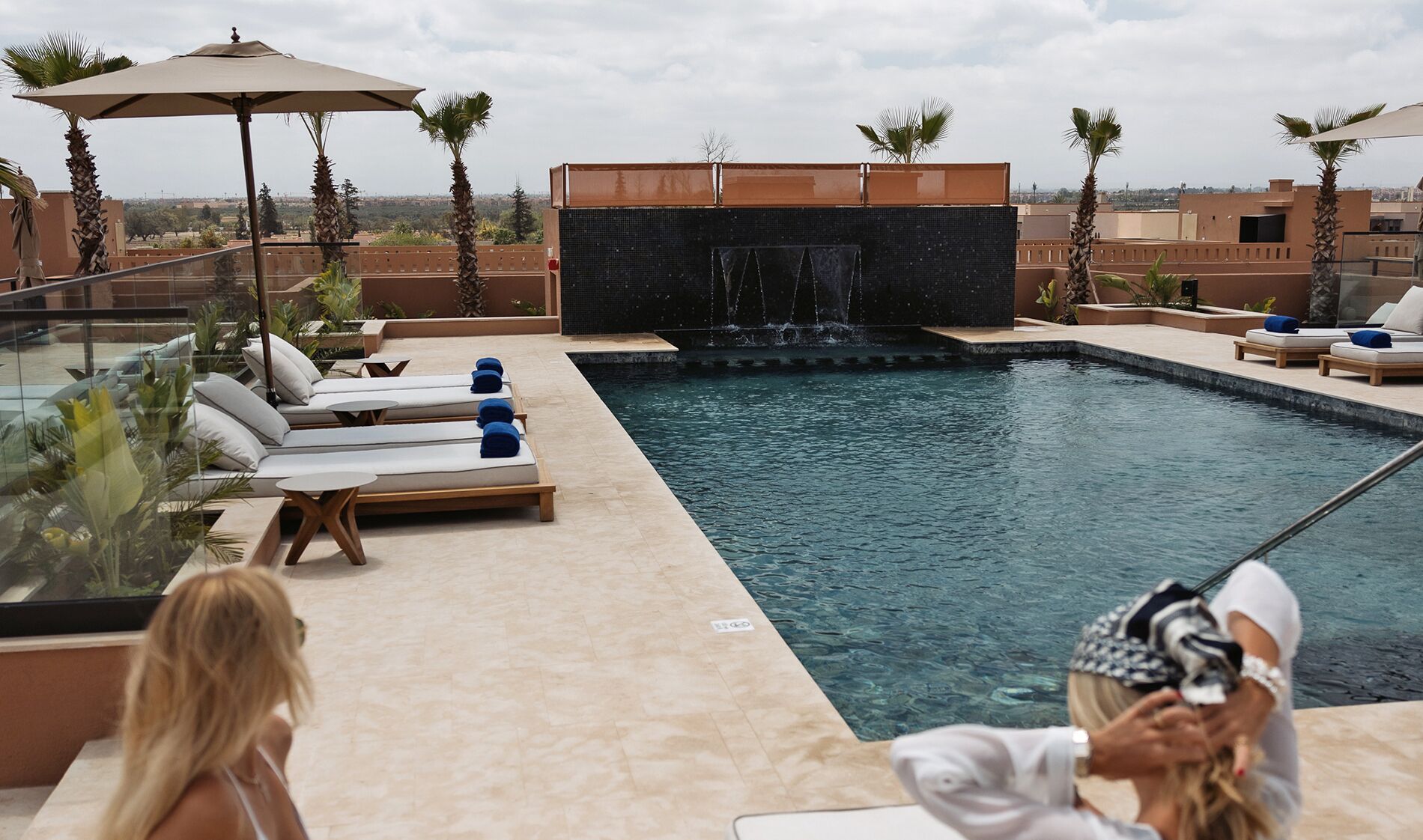 Outdoor pool, sun loungers