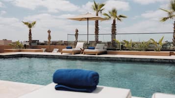 Udendørs pool, liggestole