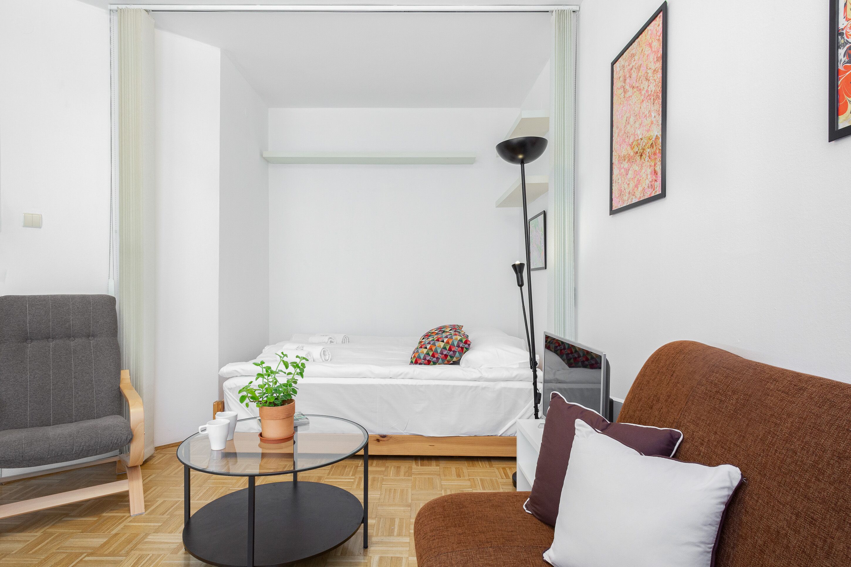 Studio, Balcony | Living room