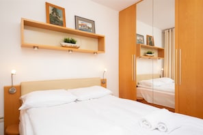 2 bedrooms, bed sheets
