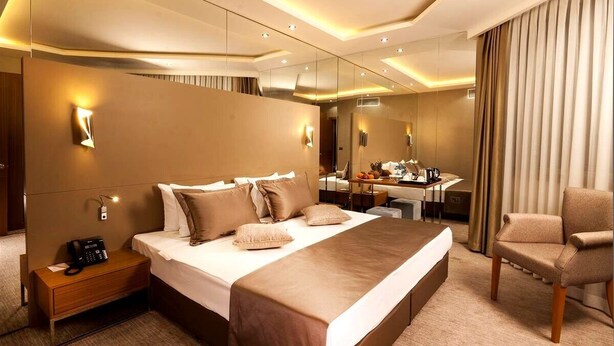 Unclassified image, 1 of 26, button - MAJURA HOTEL BUSSINES (Izmir)