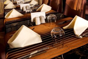 Restaurant - MAJURA HOTEL BUSSINES (Izmir)