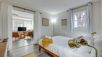 3 bedrooms, desk, free WiFi, bed sheets