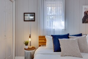 3 habitaciones, escritorio, wifi gratis y ropa de cama 