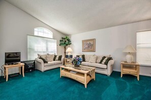 TV, DVD player, offices