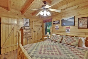 2 Schlafzimmer, BĂŒgeleisen/BĂŒgelbrett, kostenloses WLAN, BettwĂ€sche