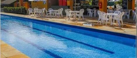 Outdoor pool, a heated pool