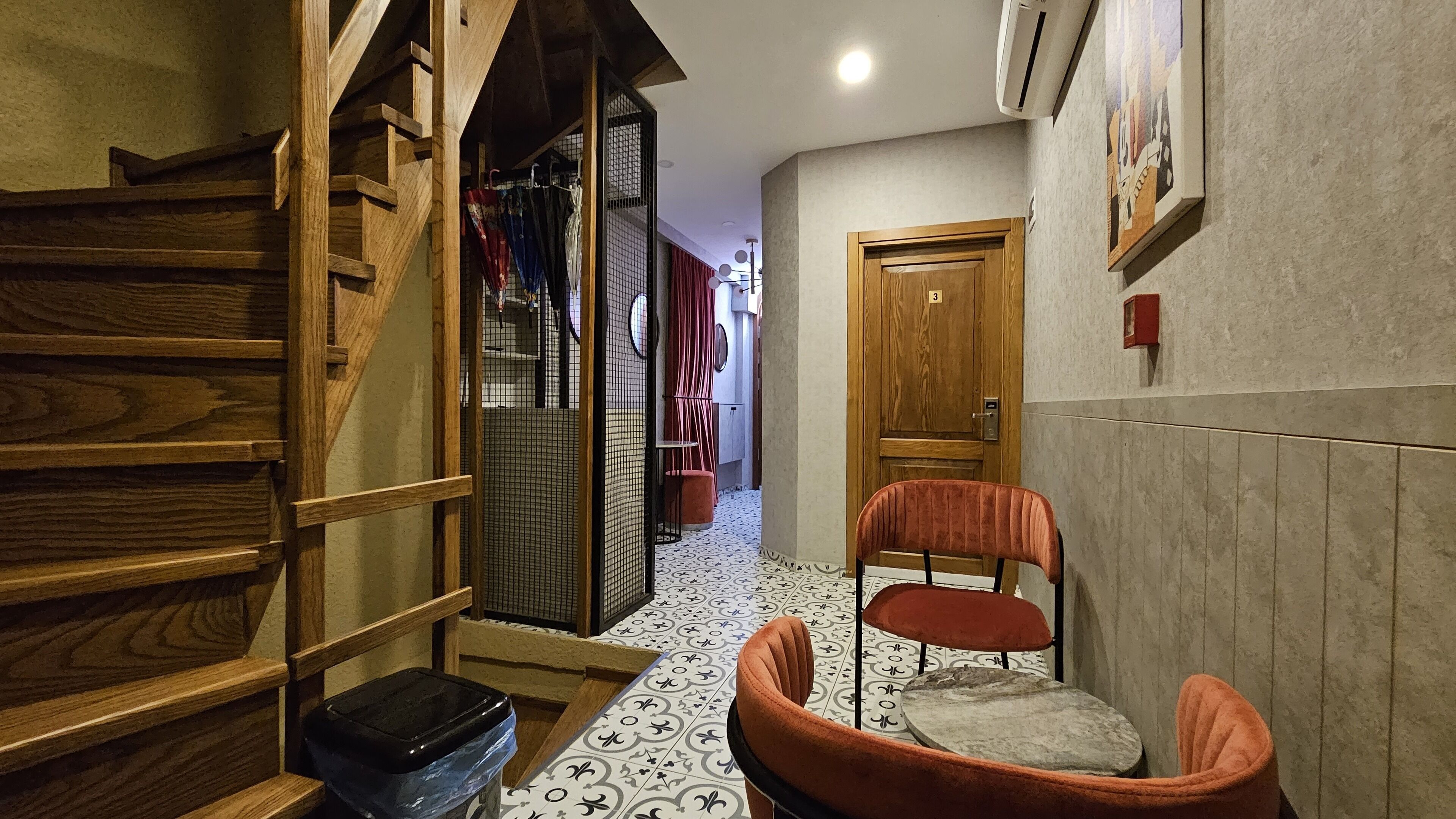 TV LED 32 polegadas com canais via satélite, TV