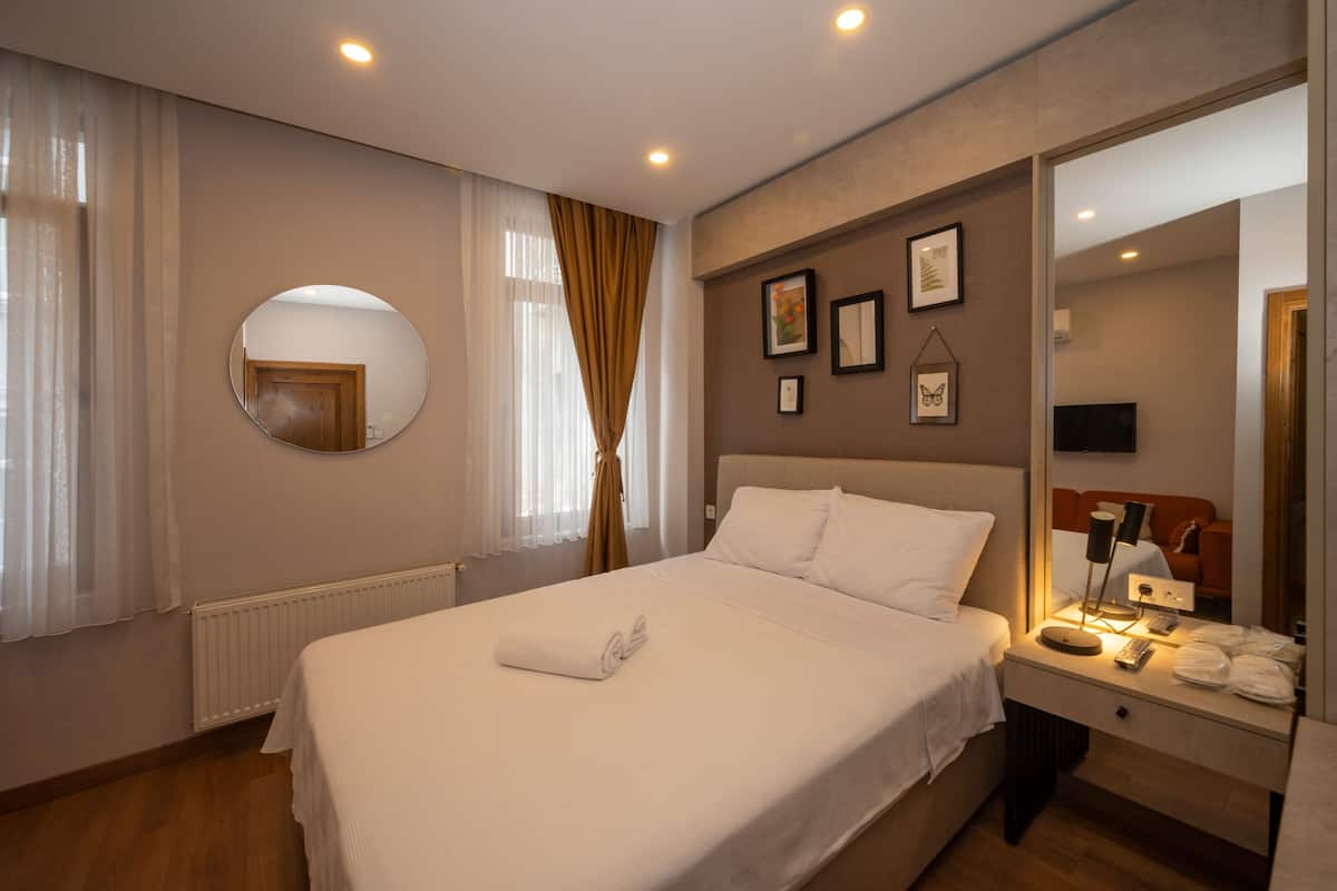 Ropa de cama de alta calidad y minibar
