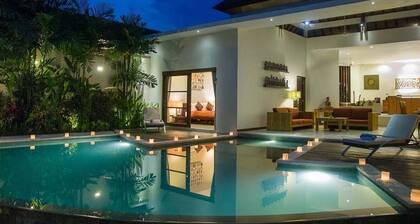Superb architect-designed villa ideally located in the heart of Seminyak