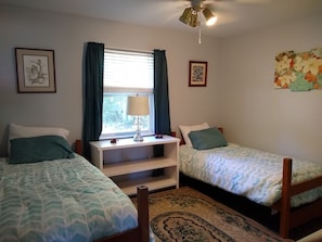 3 bedrooms, free WiFi, bed sheets