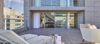 Hyatt Regency Madrid Residences