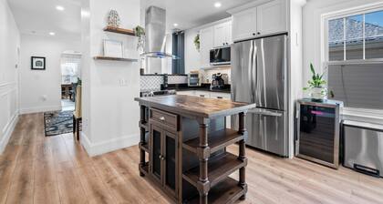 Renovated 2nd-Floor Home