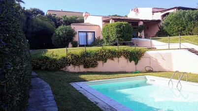 Villa with private pool and sea view