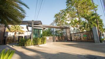 Jardines del alojamiento