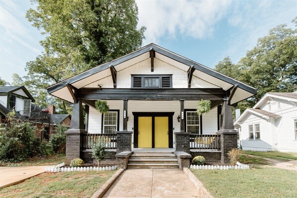 House (614 & 616 S. Converse St. Full Duplex) | Exterior