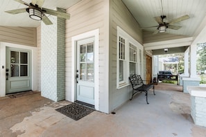 House (Cumberland Ave-203) | Balcony