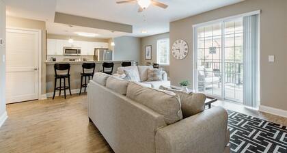 Washington St, 10 E
