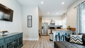 Ferienhaus (614 S. Converse St (Right Side)) | Wohnzimmer